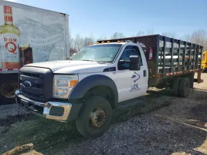 Ford F-450 6.8L 10 2015
