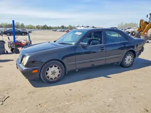 Mercedes-Benz E 3.2L 6 1997