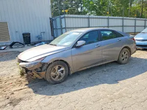 Hyundai Elantra 2.0L 4 2023