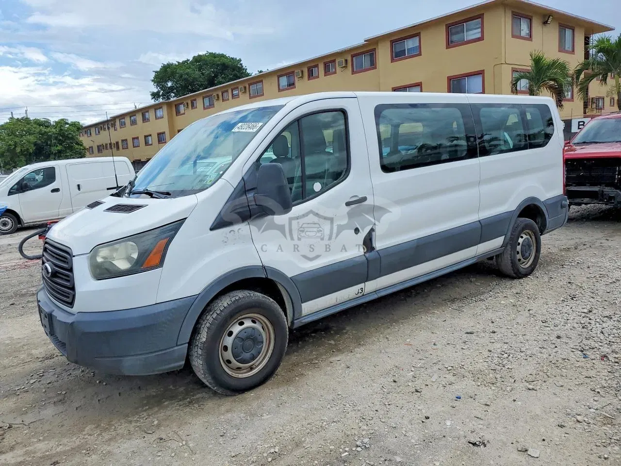 Ford Transit 3.7L 6 2015