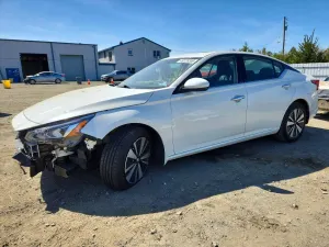 Nissan Altima 2.5L 4 2019