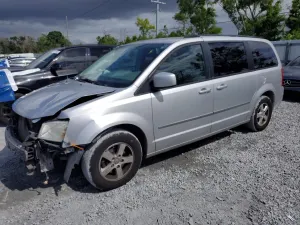 Dodge Grand Caravan (Caravan) 3.8L 6 2010