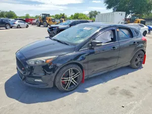 Ford Focus 2.0L 4 2016