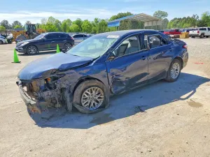 Toyota Camry 2.5L 4 2017