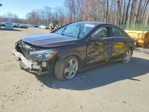Mercedes-Benz CLA 2.0L 4 2015