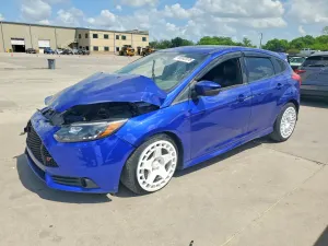 Ford Focus 2.0L 4 2013
