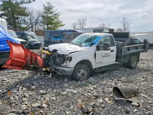 Ford F-350 6.7L 8 2017