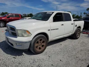 Dodge RAM 5.7L 8 2012