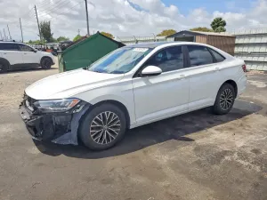 Volkswagen Jetta 1.4L 4 2020