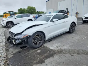 Ford Mustang 2.3L 4 2020