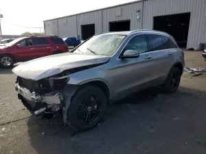 Mercedes-Benz GLC 2.0L 4 2021