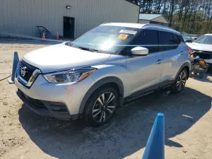 Nissan Kicks 1.6L 4 2020