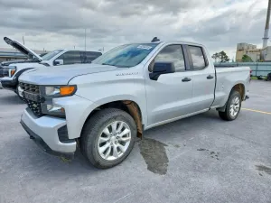 Chevrolet Silverado 1500 4.3L 6 2020
