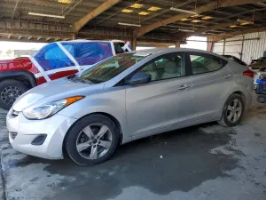 Hyundai Elantra 1.8L 4 2013