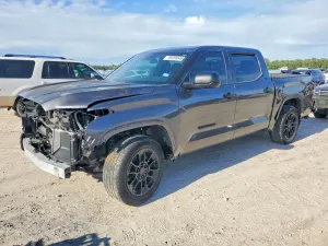 Toyota Tundra 3.4L 6 2025