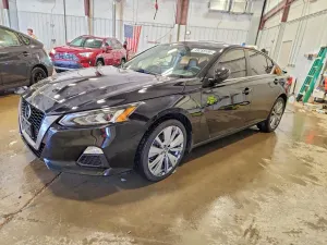 Nissan Altima 2.5L 4 2021