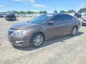 Nissan Altima 2.5L 4 2015