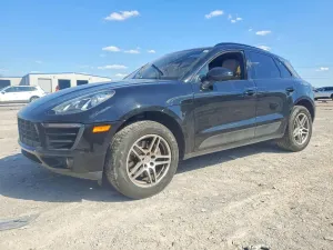 Porsche Macan 2.0L 4 2018