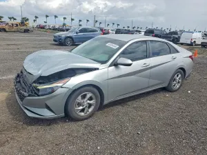 Hyundai Elantra 2.0L 4 2021