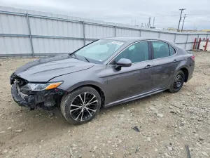 Toyota Camry 2.5L 4 2018