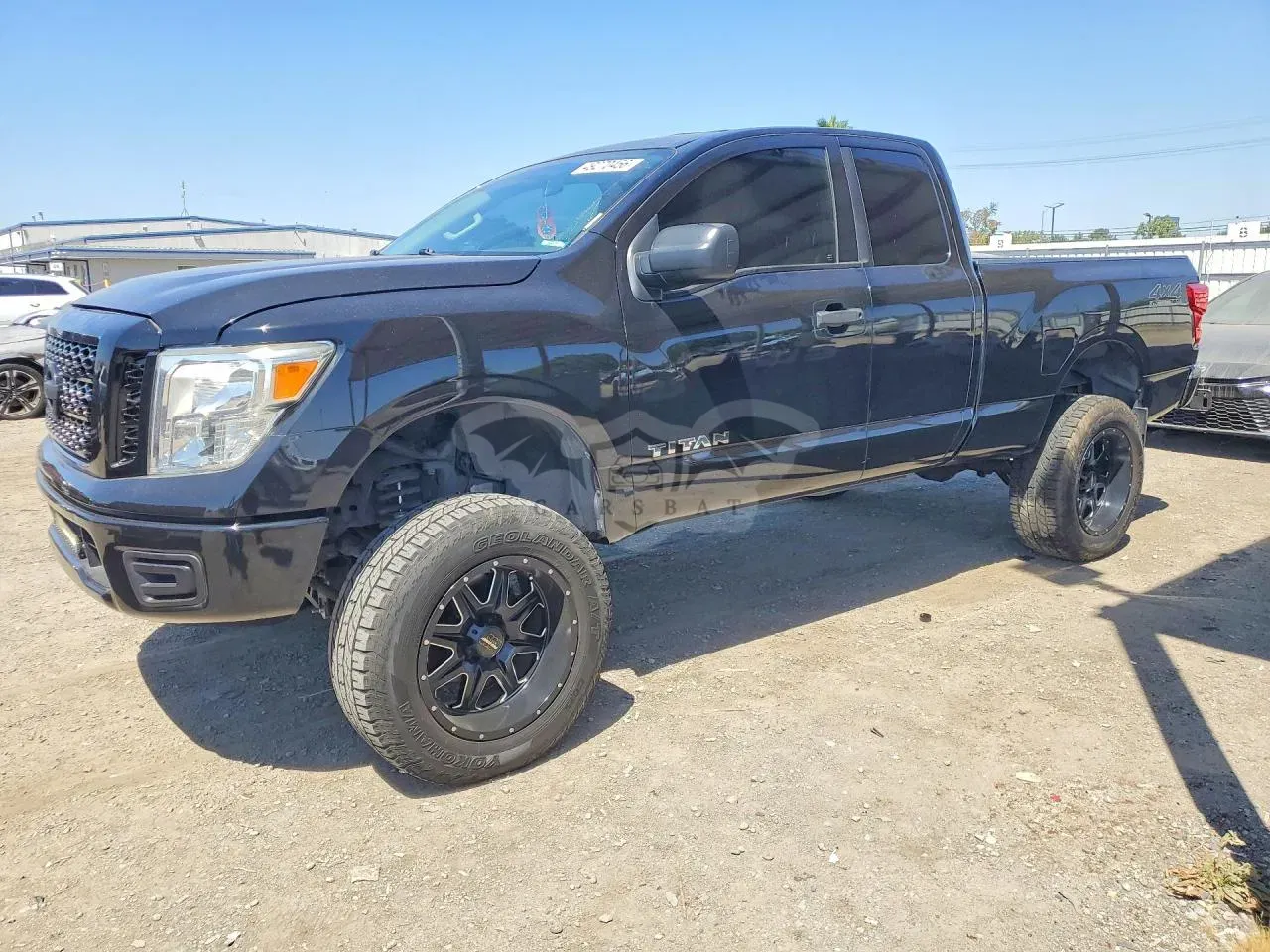 Nissan Titan 5.6L 8 2017