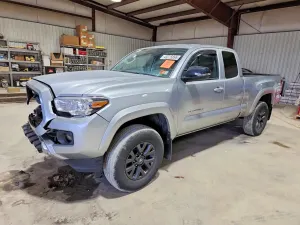 Toyota Tacoma 2.7L 4 2022