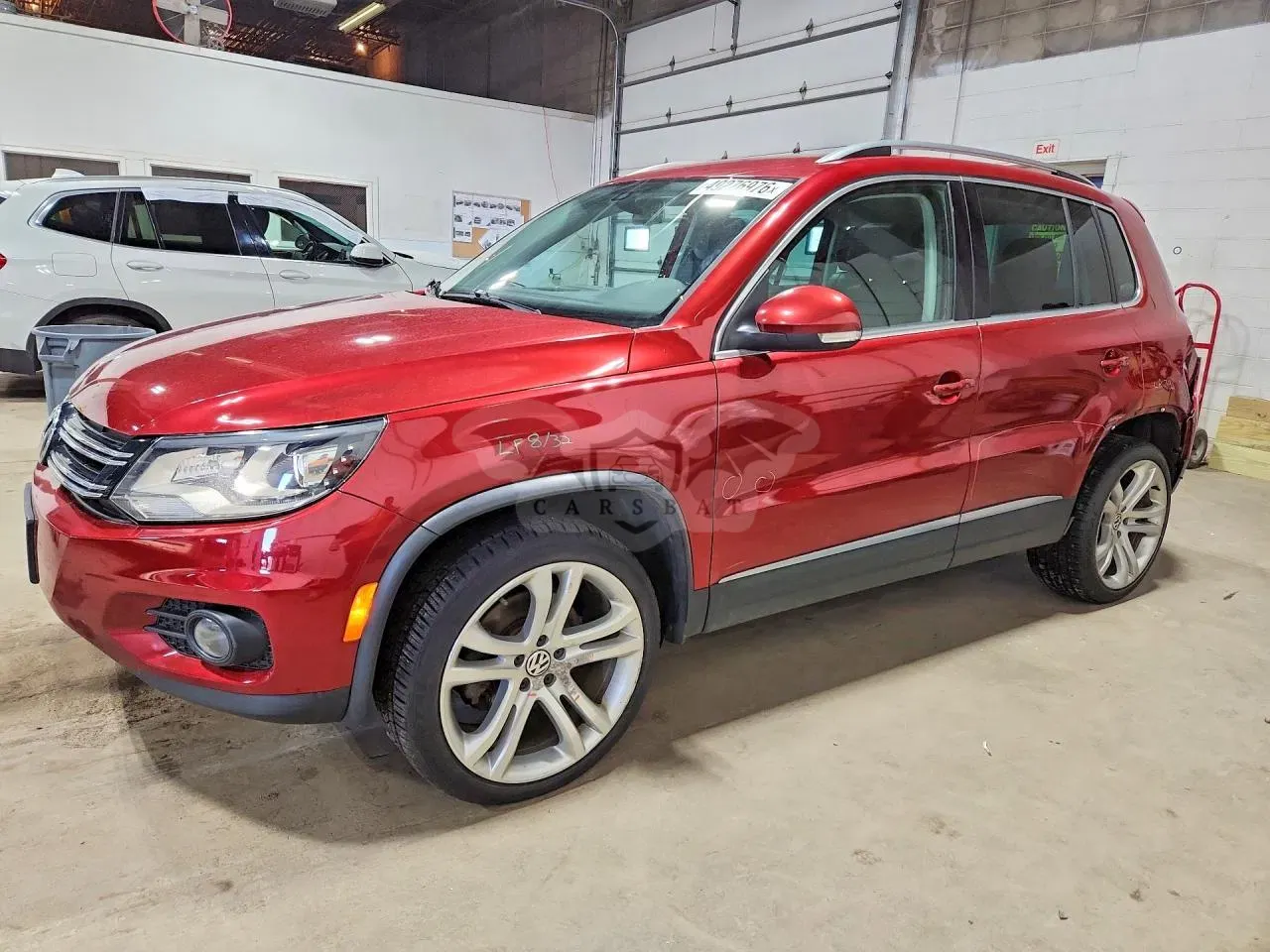 Volkswagen Tiguan 2.0L 4 2013