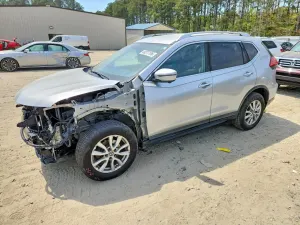 Nissan Rogue 2.5L 4 2017