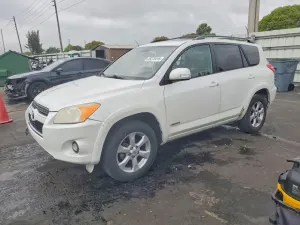 Toyota Rav4 2.5L 4 2012