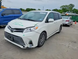 Toyota Sienna 3.5L 6 2020