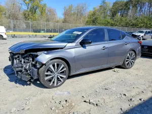 Nissan Altima 2.5L 4 2019