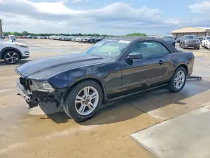 Ford Mustang 3.7L 6 2014