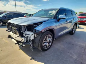 Toyota Highlander 3.5L 6 2022