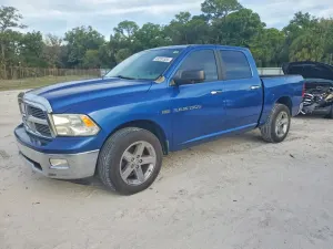 Dodge RAM 5.7L 8 2011