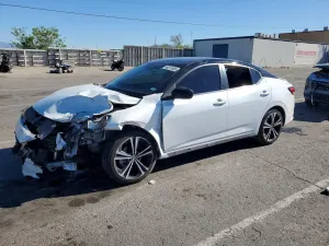 Nissan Sentra 2.0L 4 2023