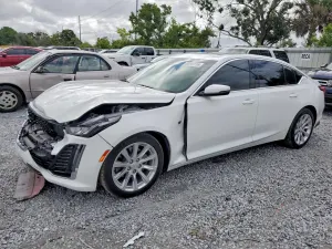Cadillac CT5 2.0L 4 2024