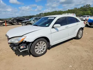 Chrysler 200 2.4L 4 2012