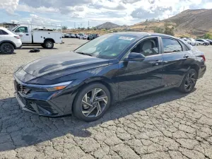 Hyundai Elantra 2.0L 4 2024