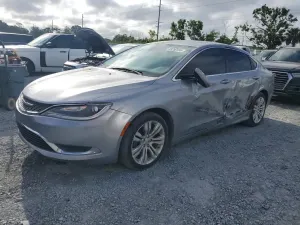 Chrysler 200 2.4L 4 2015