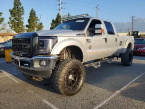 Ford F-350 6.7L 8 2012