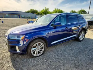 Audi Q7 3.0L 6 2021