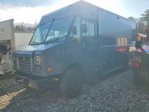 Freightliner MT-45 6.0L 8 2021