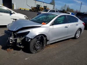 Nissan Altima 2.5L 4 2017