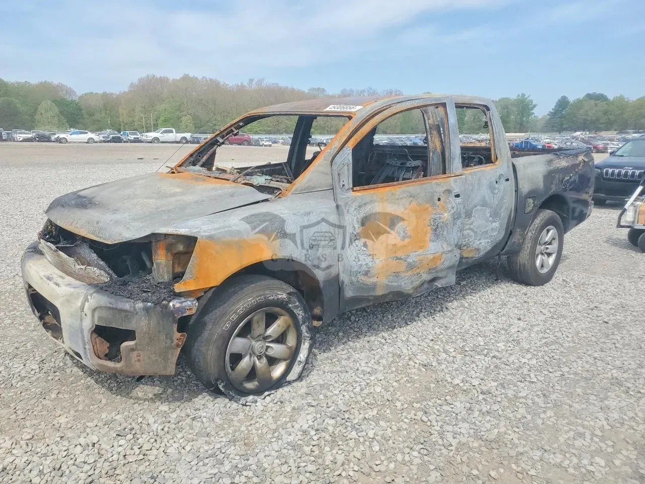 Nissan Titan 5.6L 8 2012