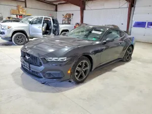 Ford Mustang 2.3L 4 2024