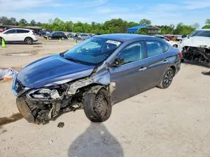 Nissan Sentra 1.8L 4 2017