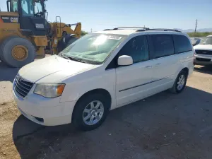 Chrysler Town & Country 3.8L 6 2010