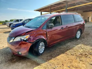 Toyota Sienna 3.5L 6 2013
