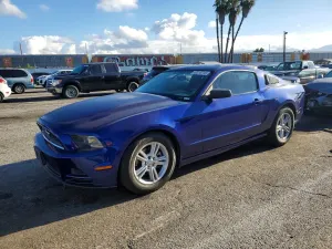 Ford Mustang 3.7L 6 2014