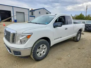 Nissan Titan 5.6L 8 2018